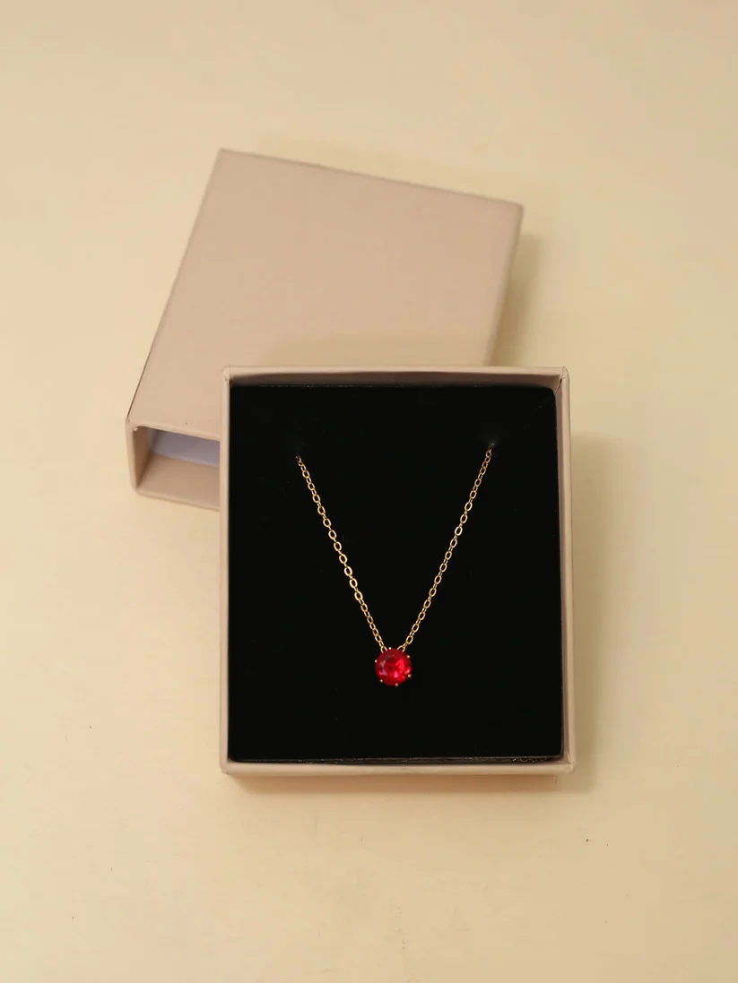 Monica necklace 1